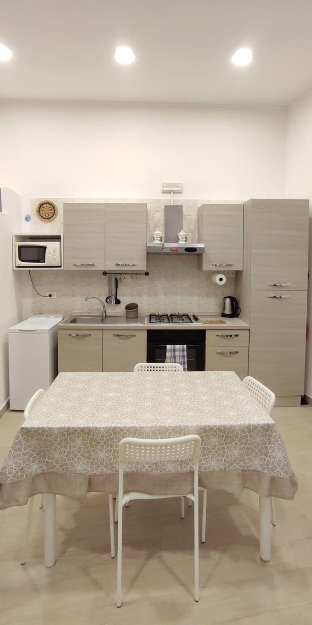 Casa Vacanze Napoli Centro Carmen & Sara Екстериор снимка